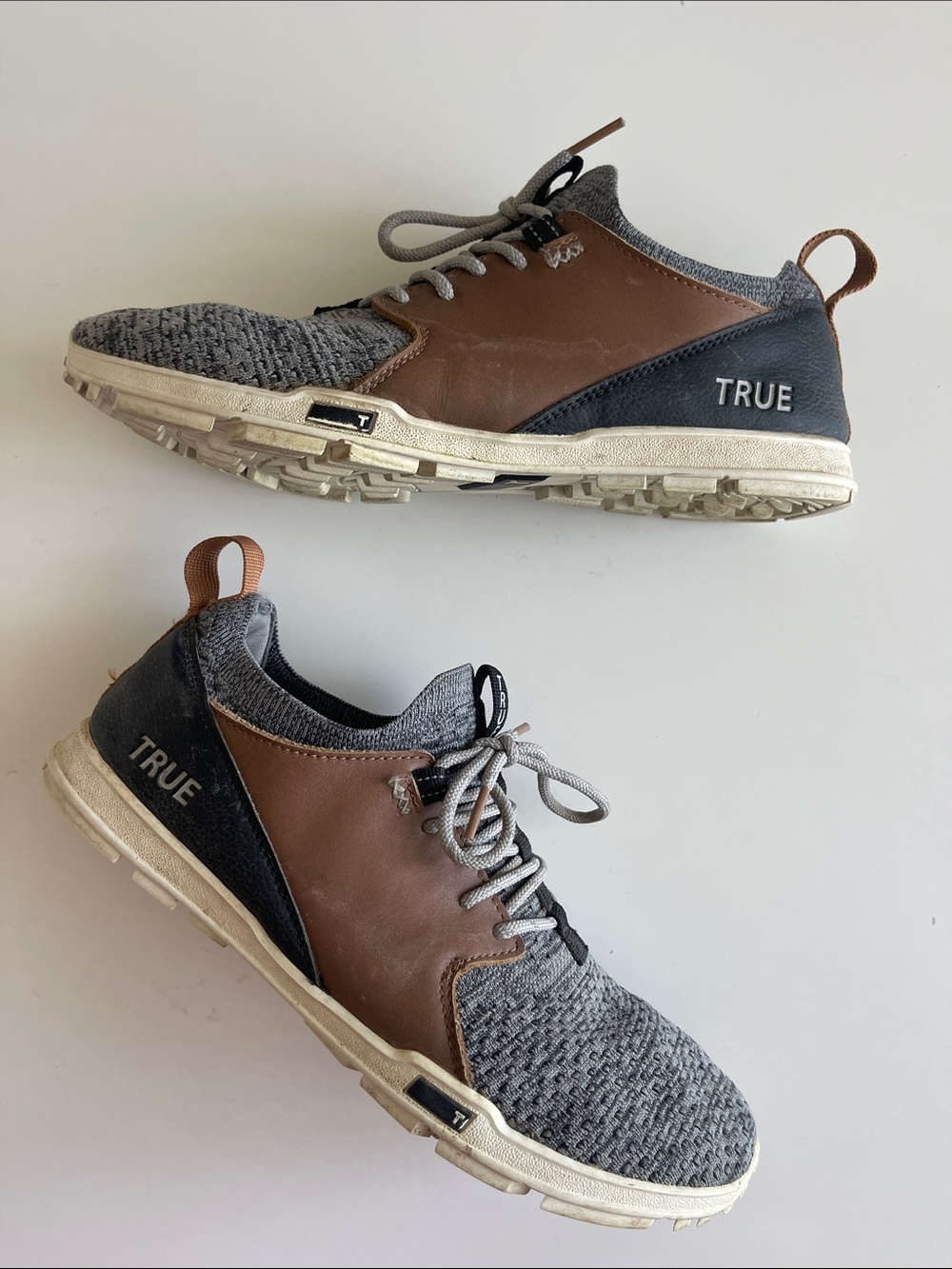 True Men's Golf Shoes